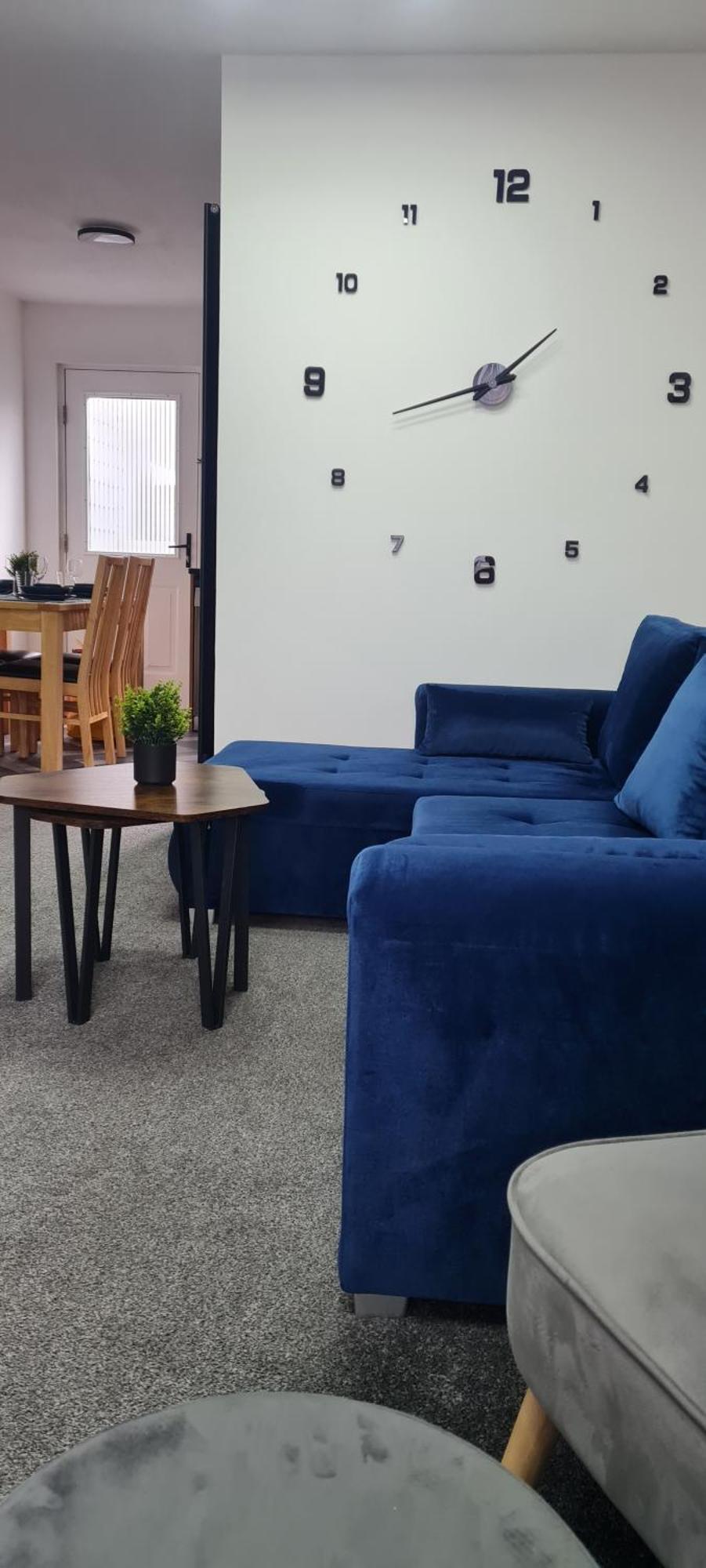 Stylish Home In Linlithgow With Free Parking Eksteriør billede